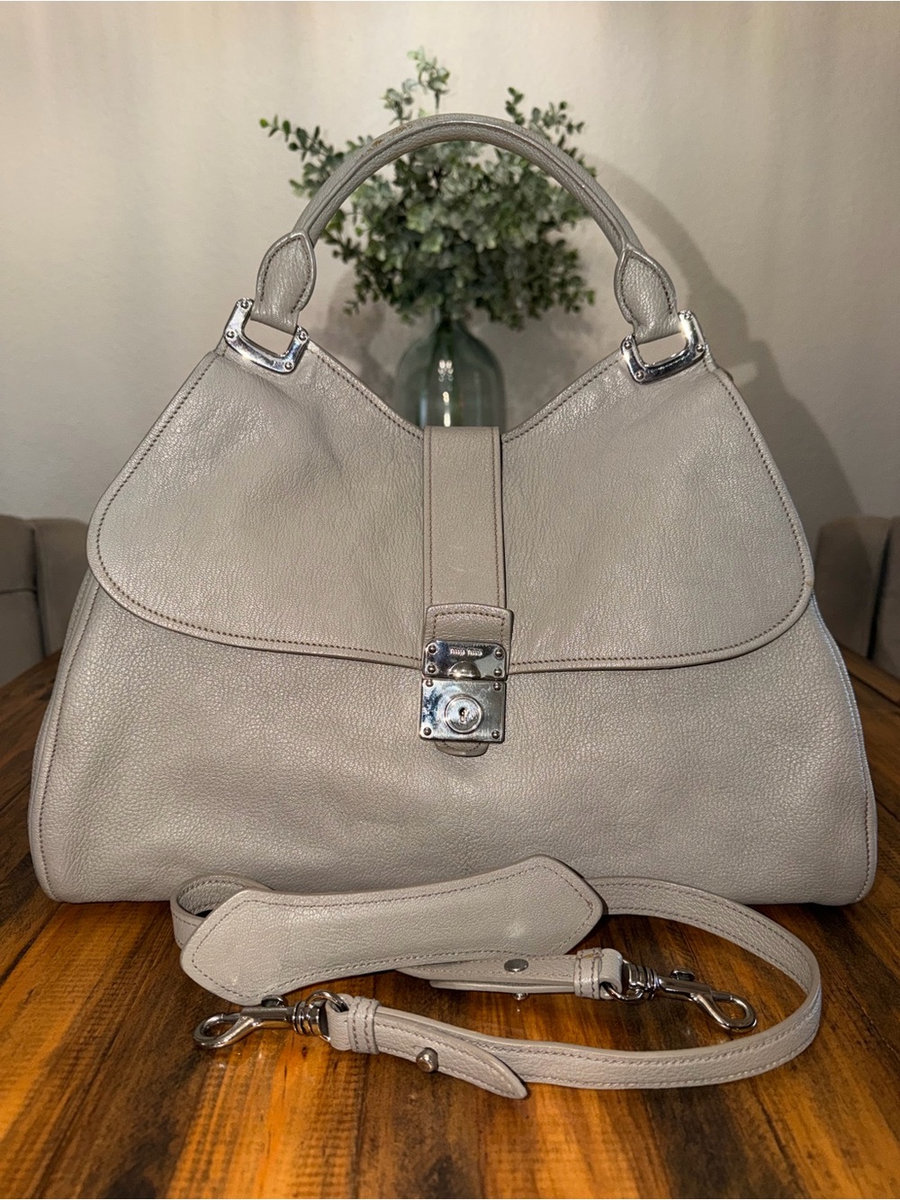 MIU MIU Grey Leather Shoulder Bag - Picture 15 of 16
